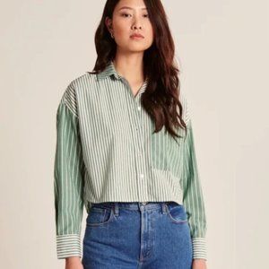 Abercrombie & Fitch 90s Cropped Boxy Poplin Stripped Button-Up Shirt Large